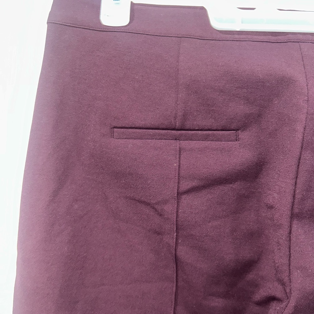 NEW Vince Mid Rise Pintuck Crop Flare Pant Size 14 - Picture 6 of 11